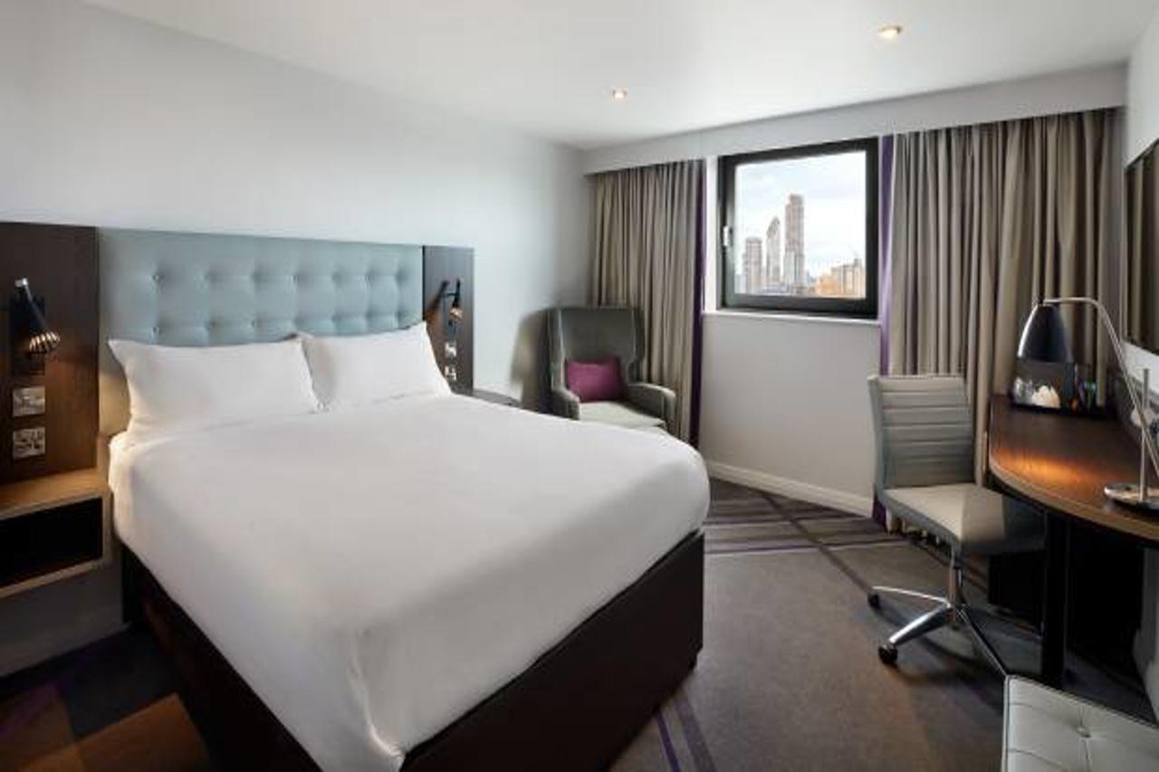 Premier Inn Jersey St Helier Saint Helier Jersey Екстериор снимка